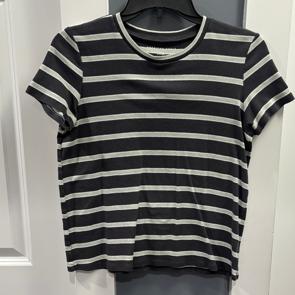 American Eagle Outfitters Gray and White Striped Tee